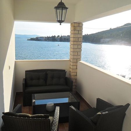 Apartment Ante كليك المظهر الخارجي الصورة