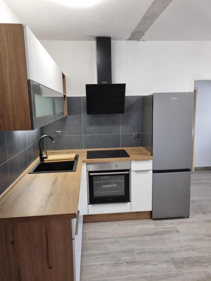 Apartment Ante كليك المظهر الخارجي الصورة