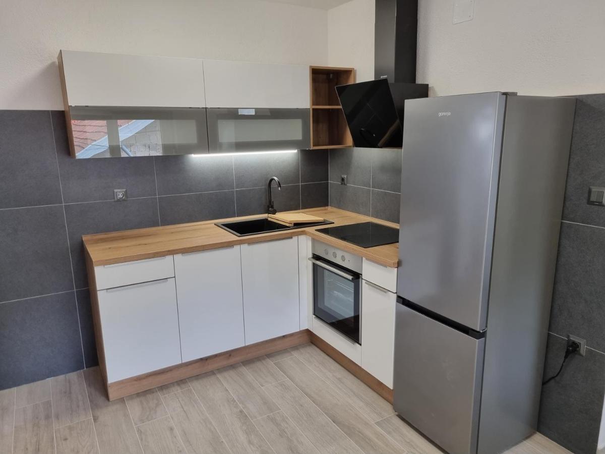 Apartment Ante كليك المظهر الخارجي الصورة